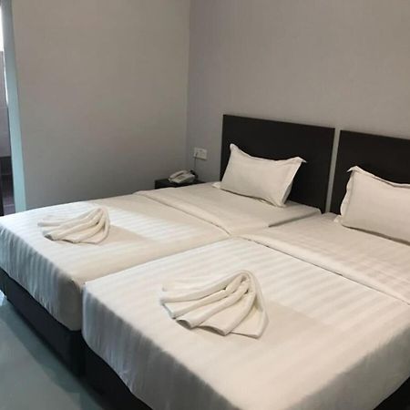 Jq Bl Hotel, Ipoh Exteriör bild